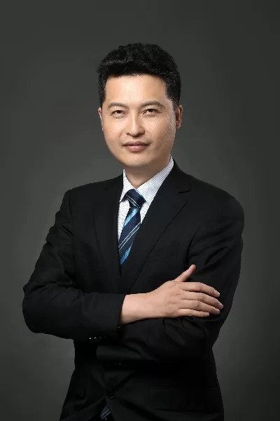 李云飞
