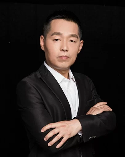 左纯虎