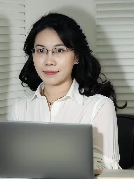 曾静