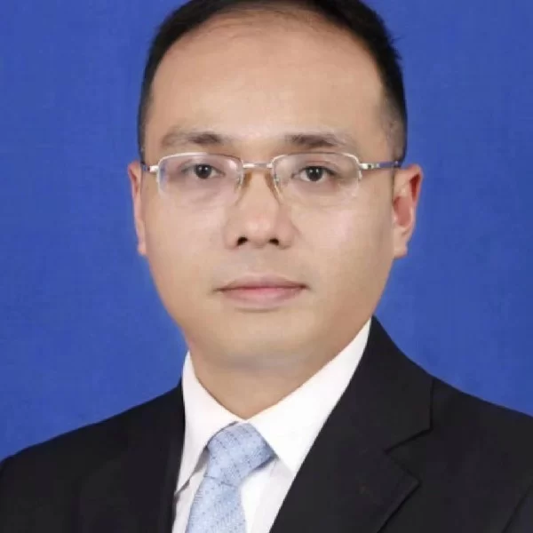 戴锦东