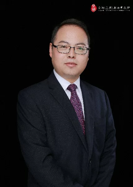 陆伟明