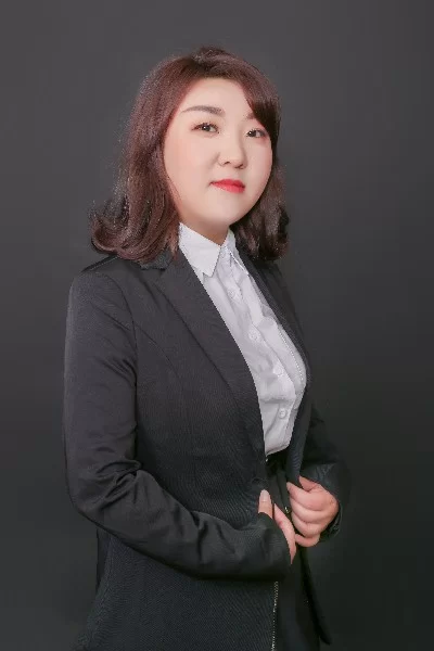 张玲玲