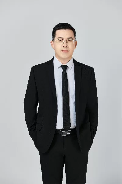 王华文
