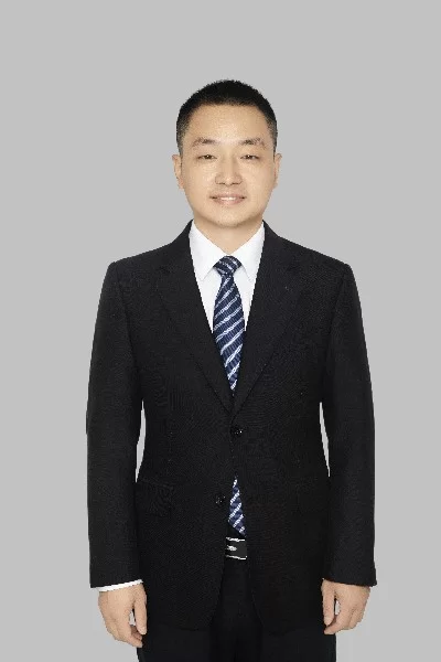 王波